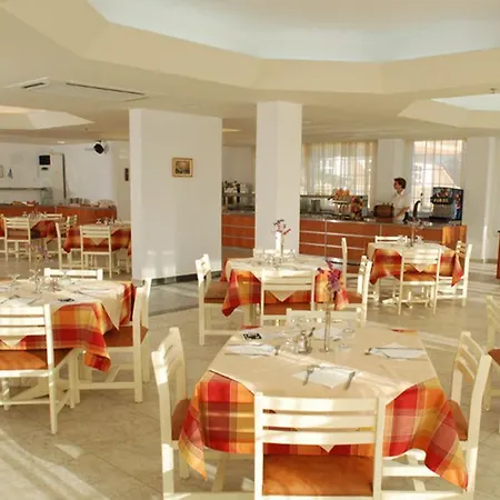 Alfa Hotel 3*