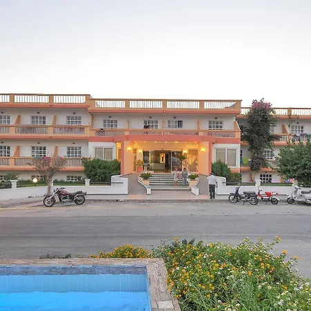 Hotel Alfa 3*