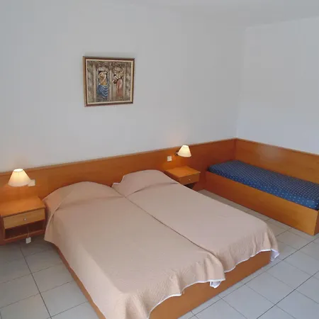 Hotel Alfa