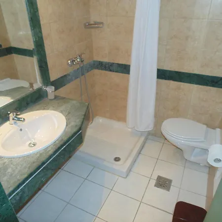 Alfa Hotel 3*