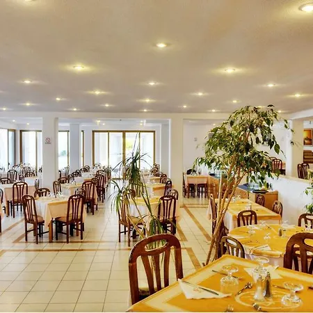 Hotel Alfa